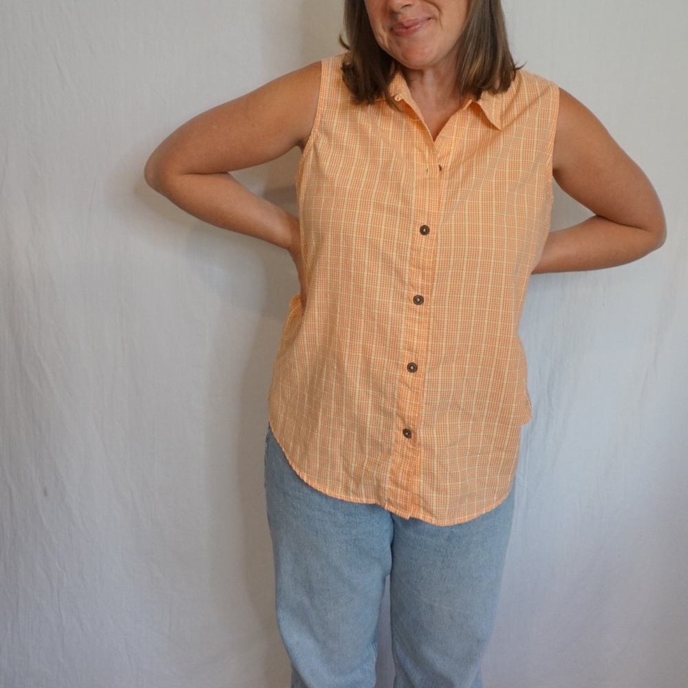 Patagonia size large button up tank top